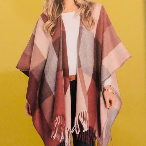 Woolrich Jackets & Blazers - WOOLRICH Plaid Cozy & Soft Blanket Wrap Size OSFA
